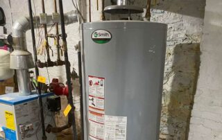 Commercial Tankless Water Heaters vs. Storage Tanks